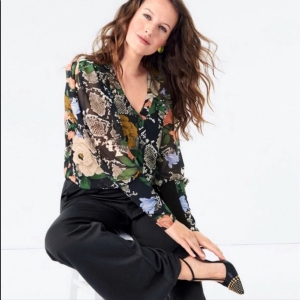 Cabi Snake Charmer Blouse Size M